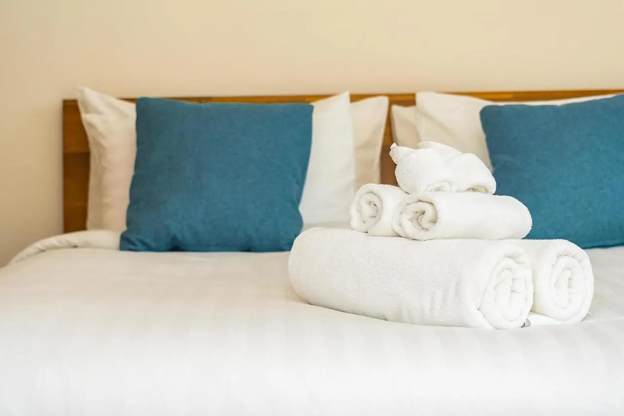 Aparthotel Riviera - Old Town - 2 Minutes Promenade Des Anglais Et Plage - Charmant Appartement 2 Pieces Ac - Chateau 2 Nice 0*,  France
